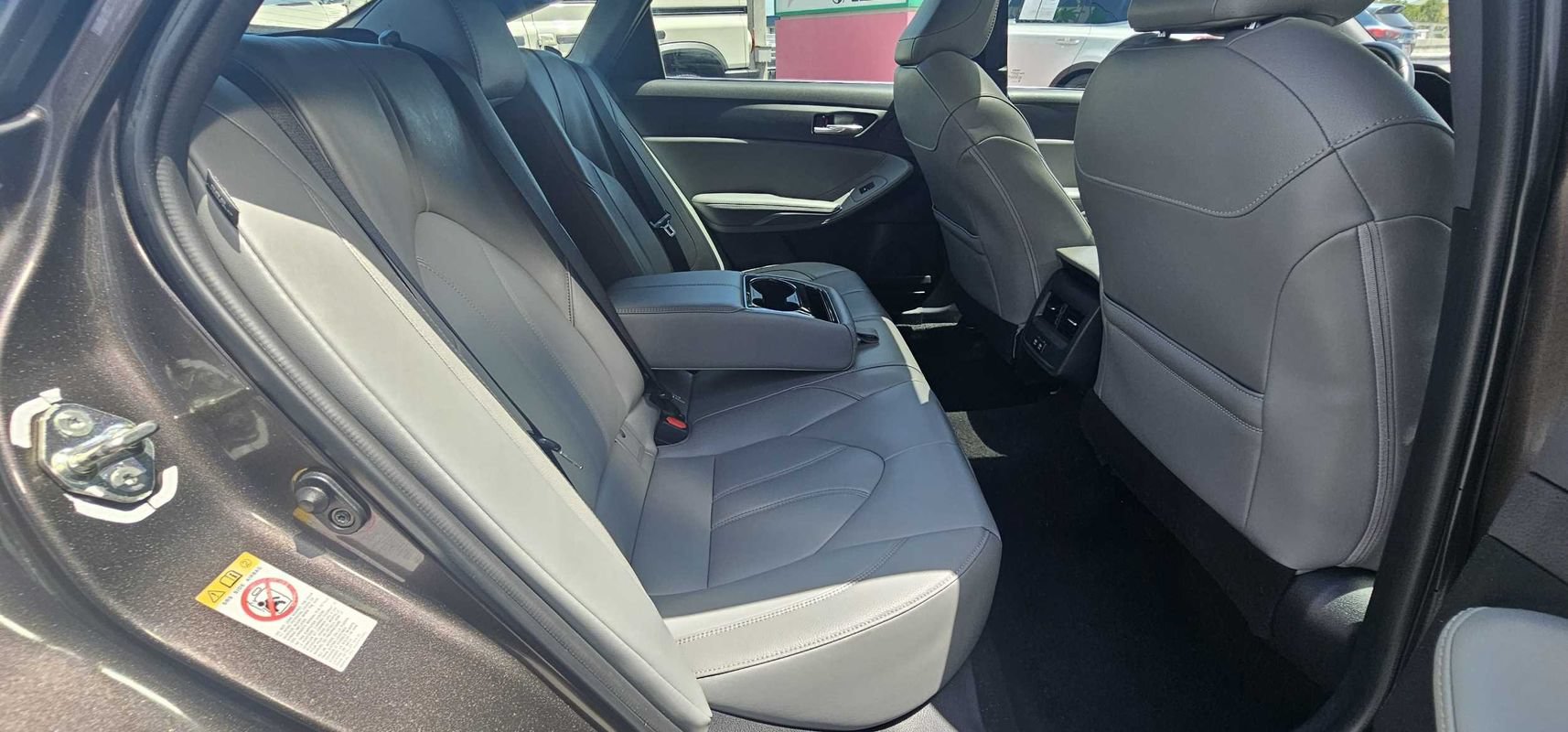 Used 2019 Toyota Avalon XLE w/ Moonroof Package FWD image 28
