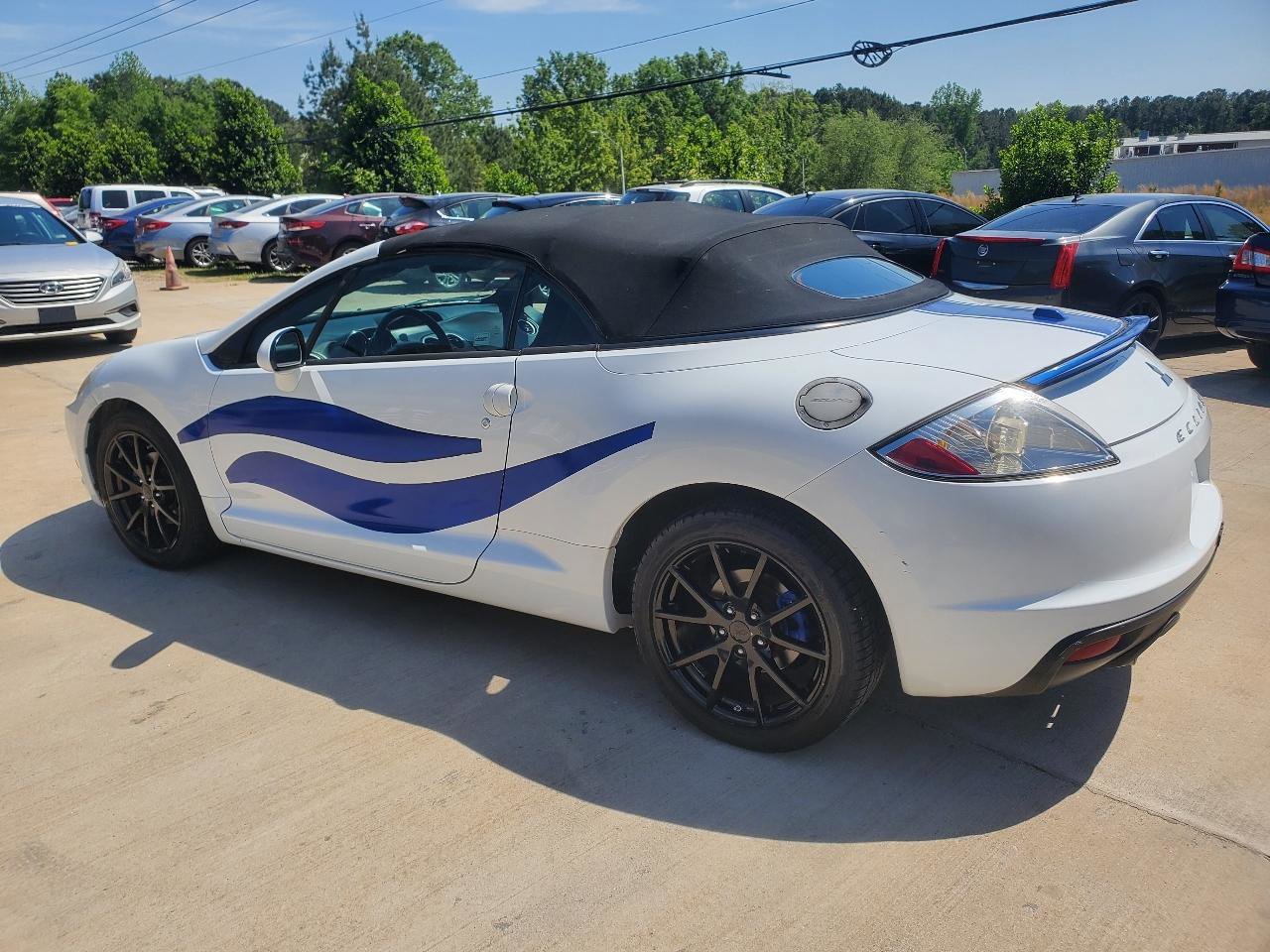 Used 2011 Mitsubishi Eclipse GT FWD image 10