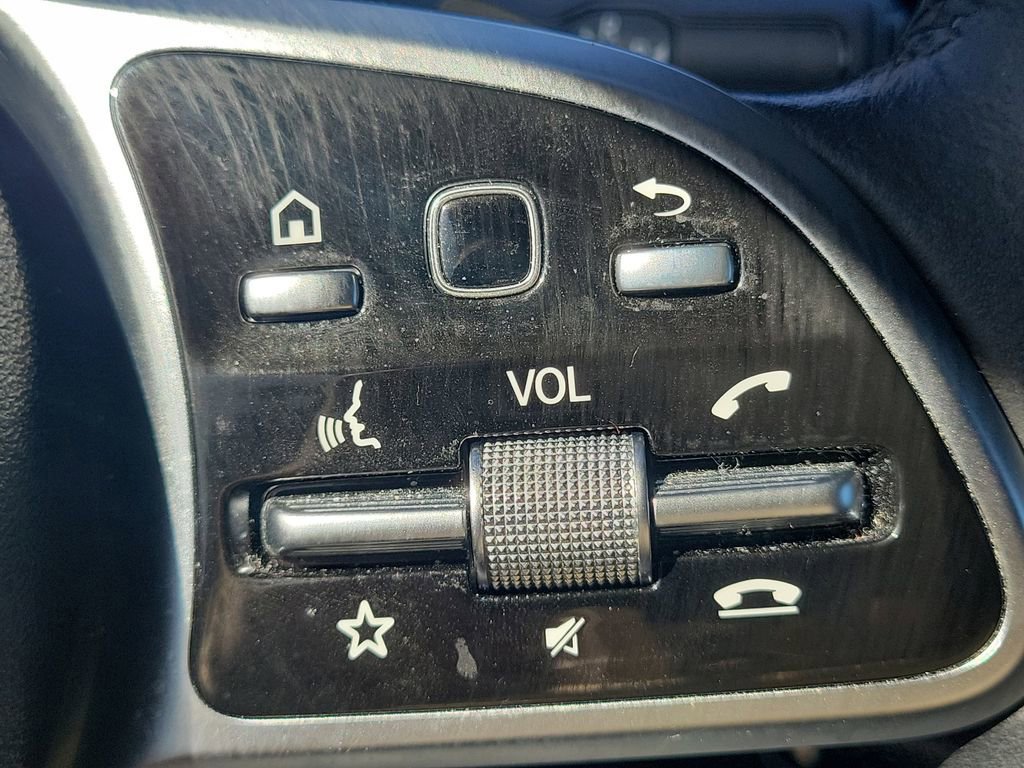 Used 2022 Mercedes-Benz GLB 250 image 25