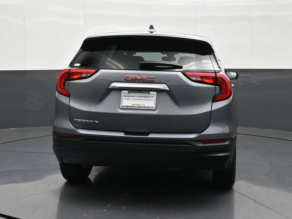 Certified 2021 GMC Terrain SLE FWD image 4