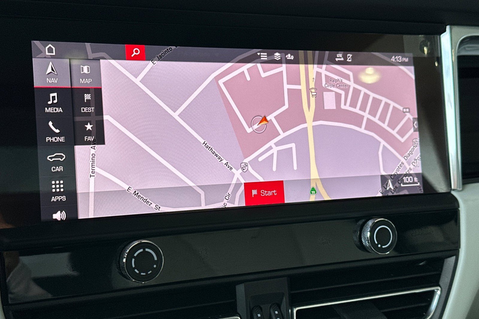 Certified 2025 Porsche Macan S image 19