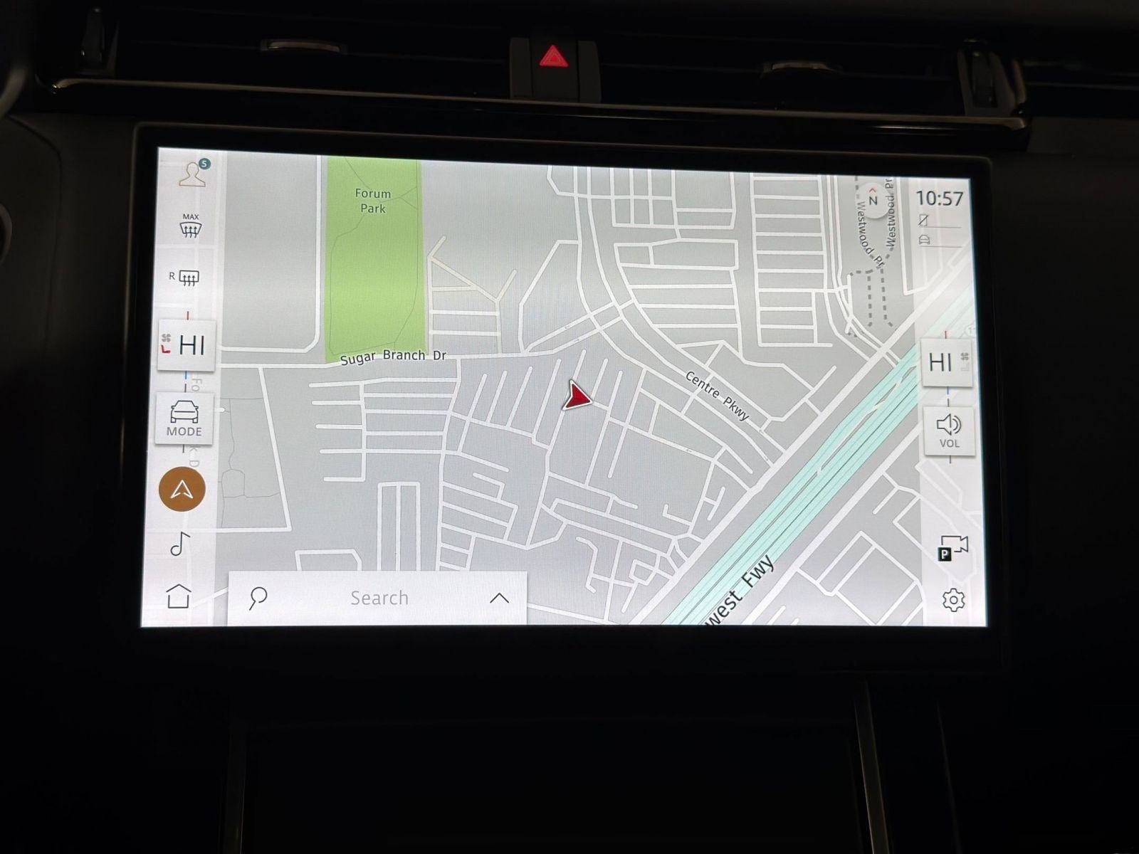 Used 2024 Land Rover Range Rover Velar Dynamic SE image 28