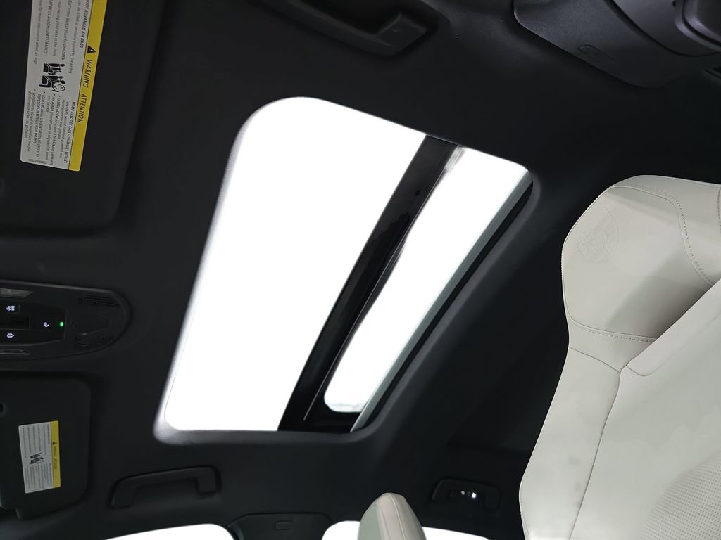 Used 2025 Porsche Panamera 4 E-Hybrid image 28