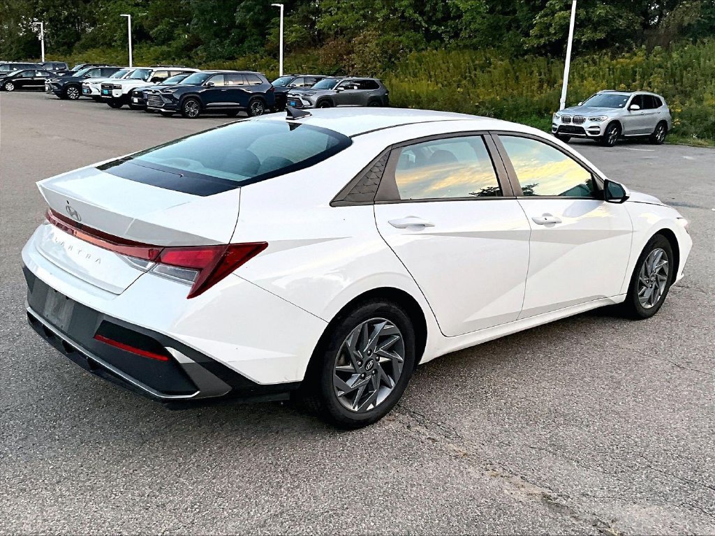 Used 2024 Hyundai Elantra SEL FWD image 6