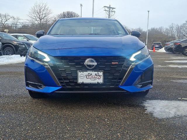 Certified 2025 Nissan Altima 2.5 SR w/ SR Premium Package image 3