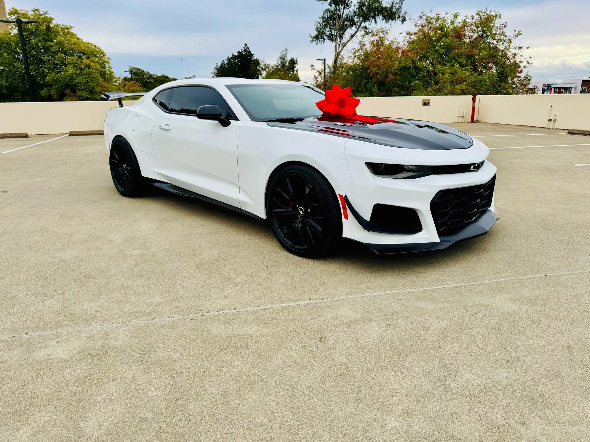 Used 2018 Chevrolet Camaro ZL1 image 51
