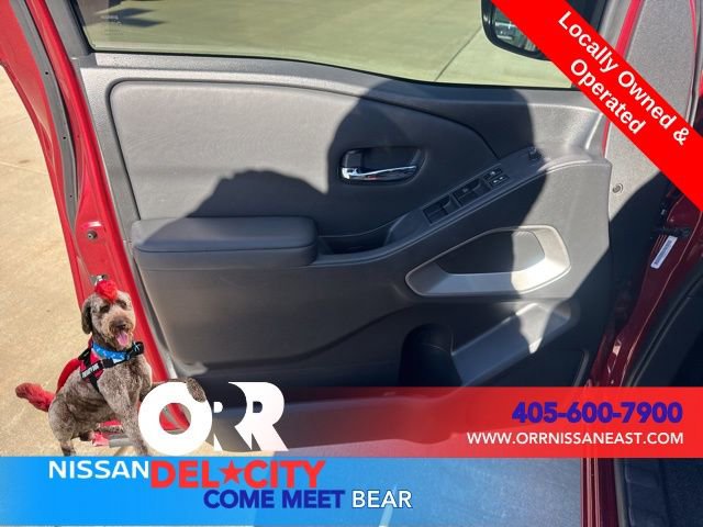 Used 2022 Nissan Frontier SV image 15