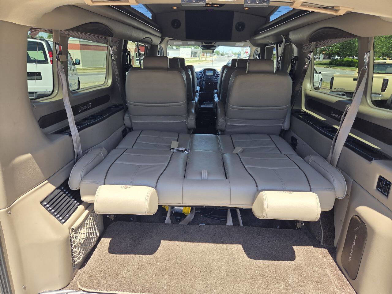 Used 2017 Ford Transit 150 148 Low Roof w/ Exterior Upgrade Package RWD image 18