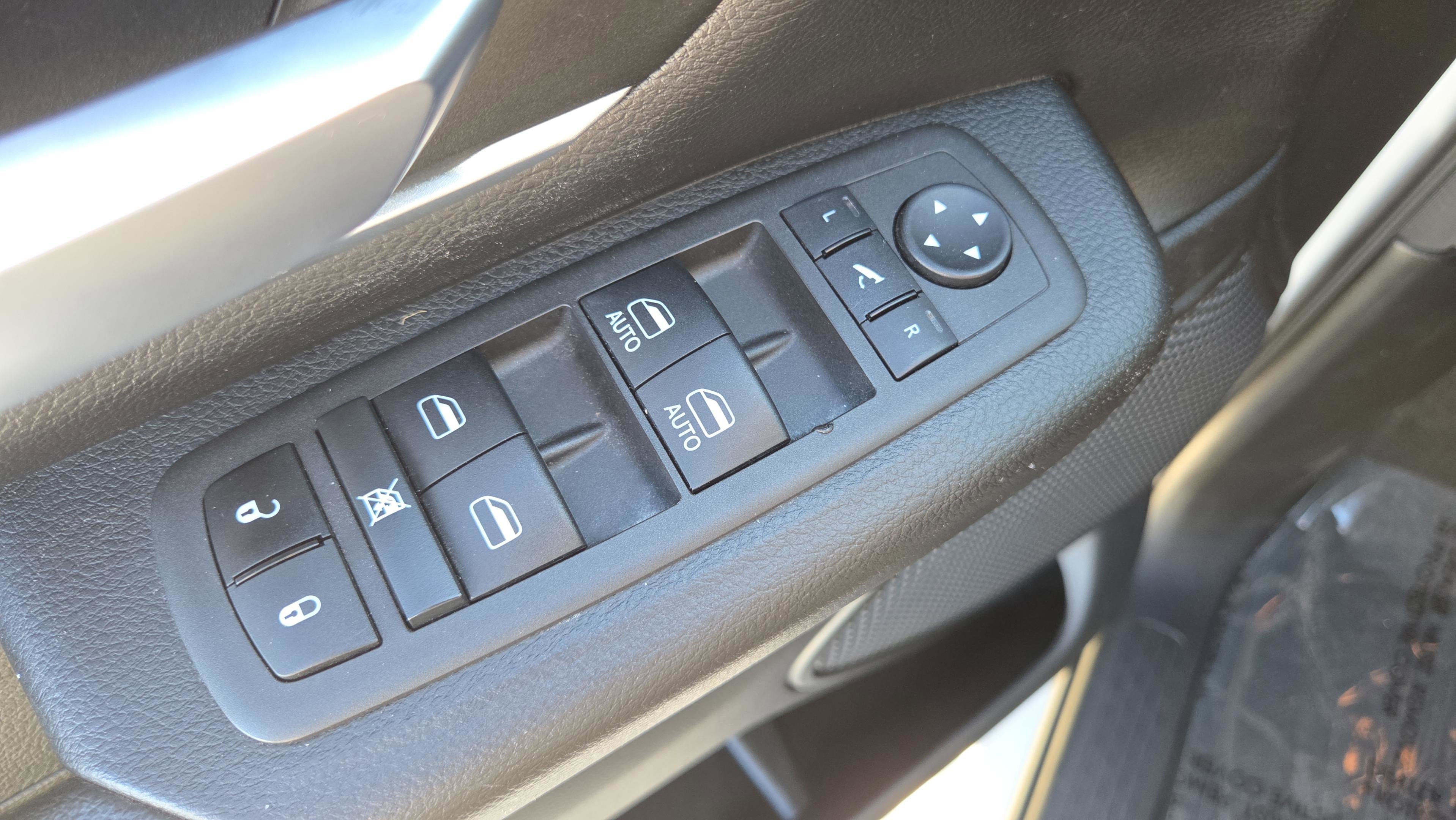 Used 2022 RAM 1500 Big Horn image 30