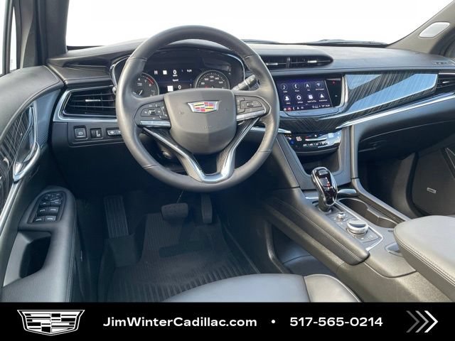 Certified 2025 Cadillac XT6 Premium Luxury w/ Technology Package AWD/4WD image 22