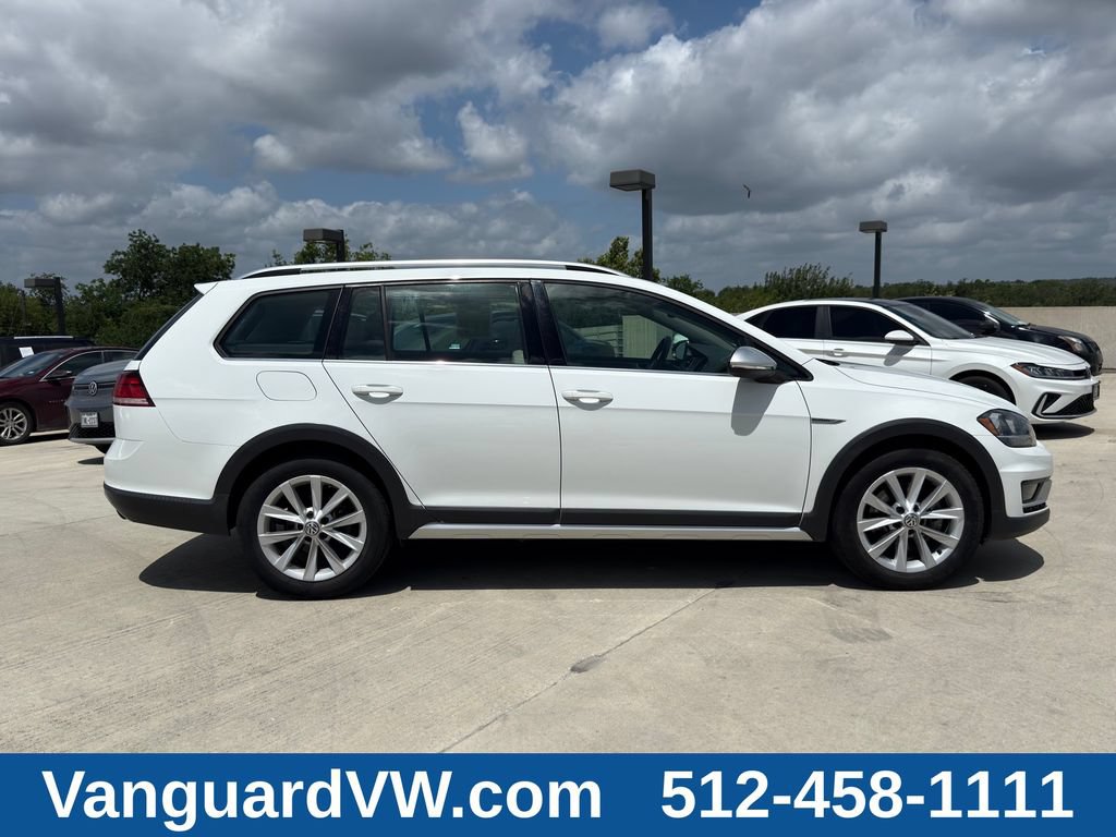 Used 2019 Volkswagen Golf Alltrack SE AWD/4WD image 6