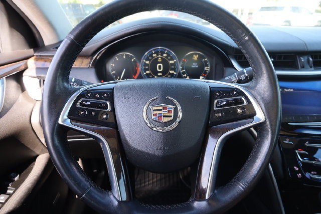 Used 2013 Cadillac XTS Premium FWD image 11