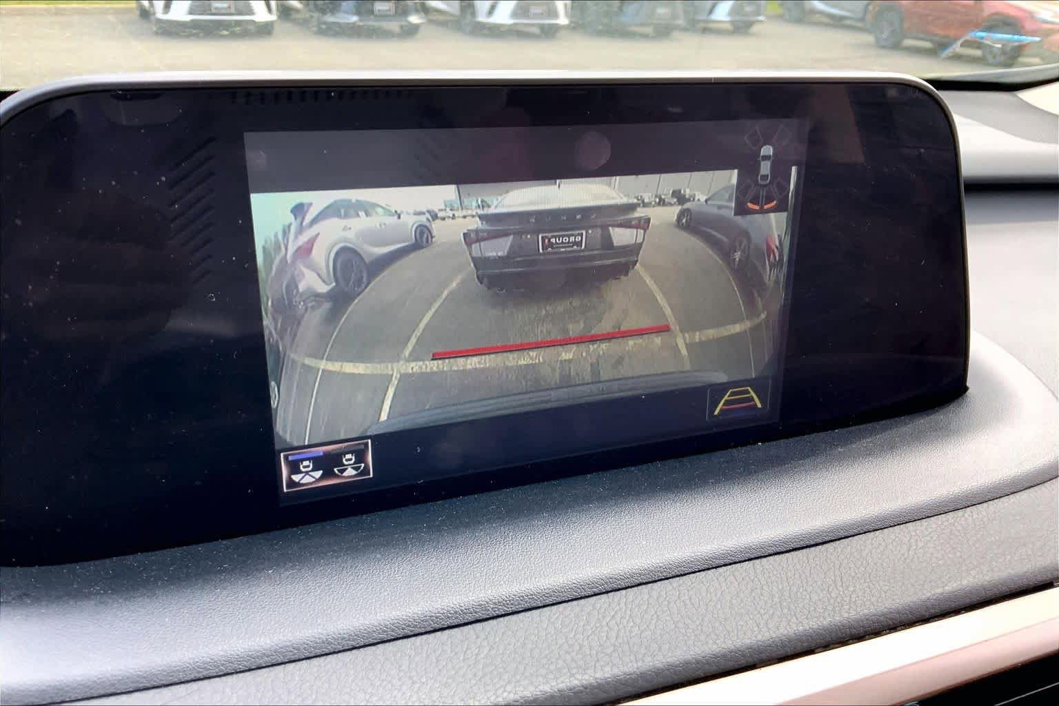 Used 2022 Lexus RX 450h AWD w/ Premium Package image 27