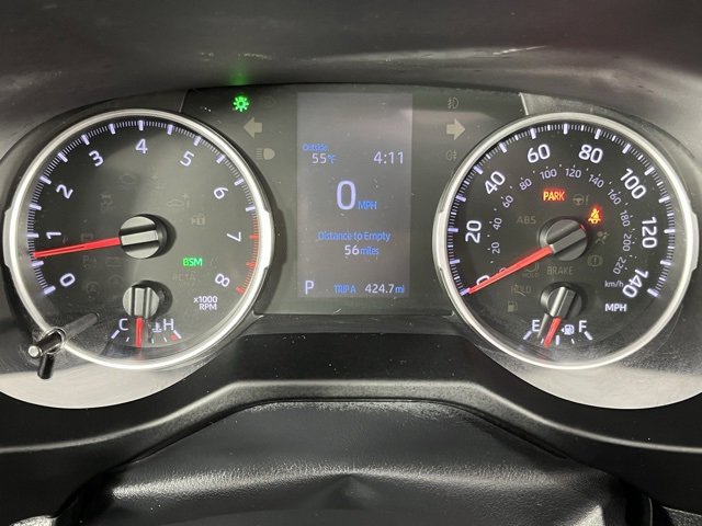 Used 2020 Toyota RAV4 XLE Premium image 17