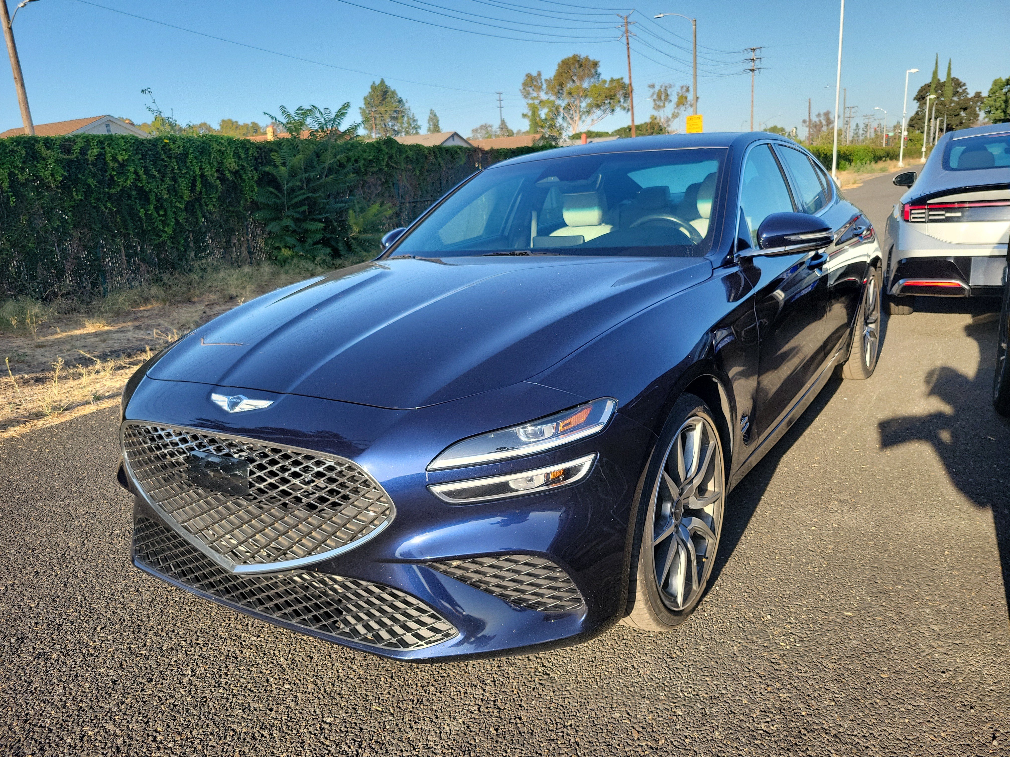 Used 2023 Genesis G70 2.0T RWD image 1