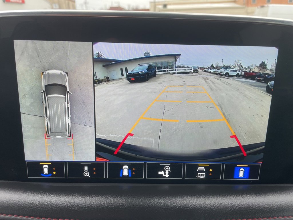 Used 2021 Chevrolet Tahoe RST w/ Luxury Package image 14