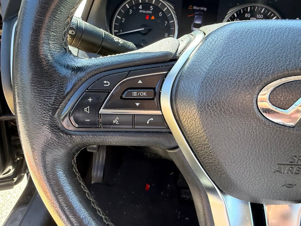 Used 2018 INFINITI Q50 Luxe RWD image 23