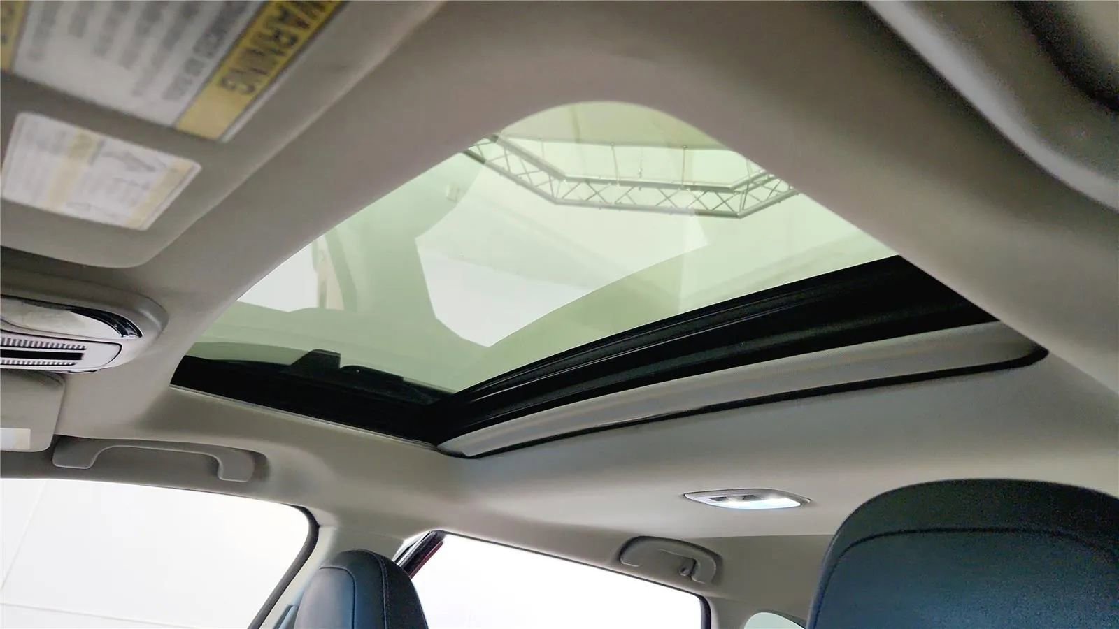 Used 2024 Subaru Outback Touring image 28