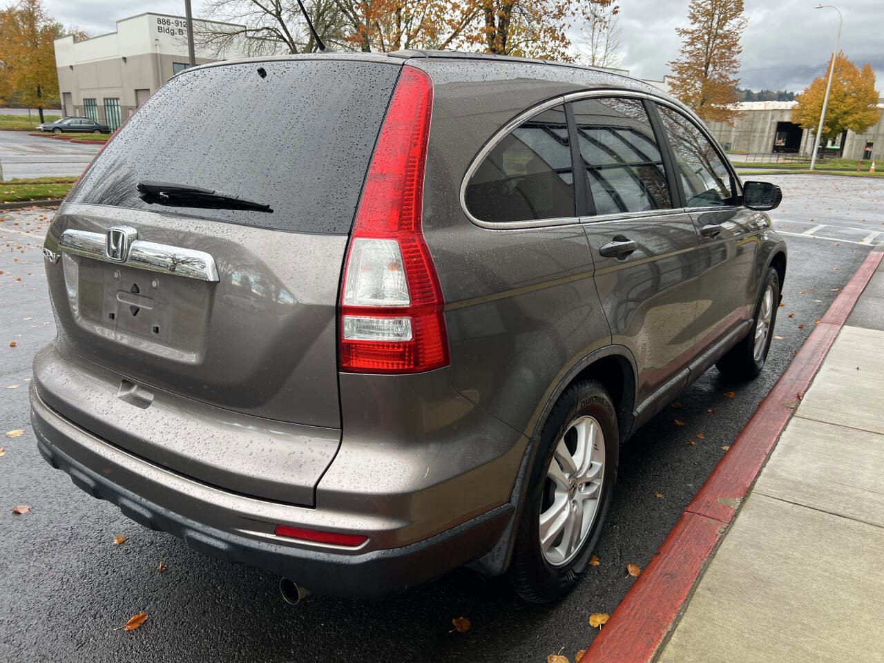 Used 2011 Honda CR-V EX image 3