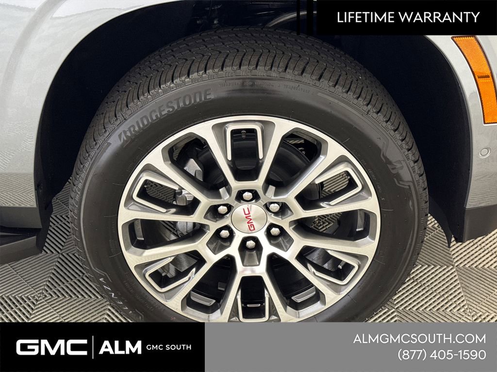 New 2026 GMC Yukon XL Denali image 14