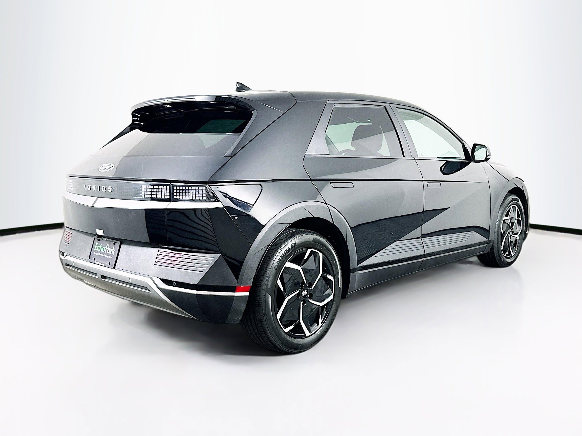 Used 2024 Hyundai Ioniq 5 SEL image 9