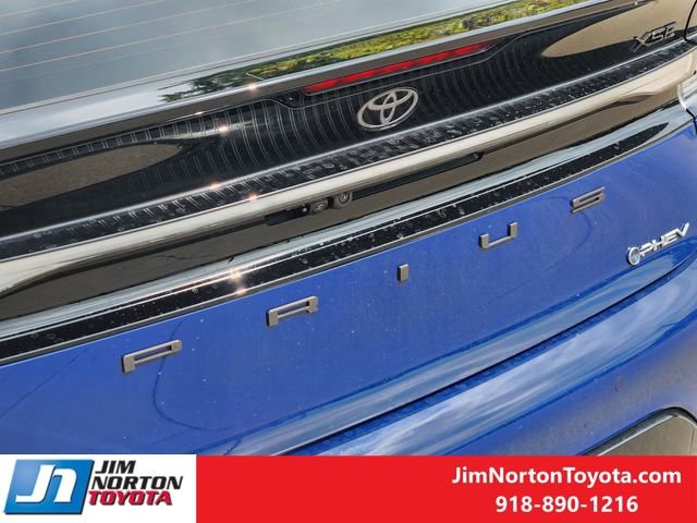 New 2026 Toyota Prius Plug-In Hybrid image 8