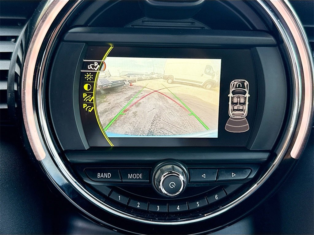 Used 2018 MINI Cooper Convertible image 14