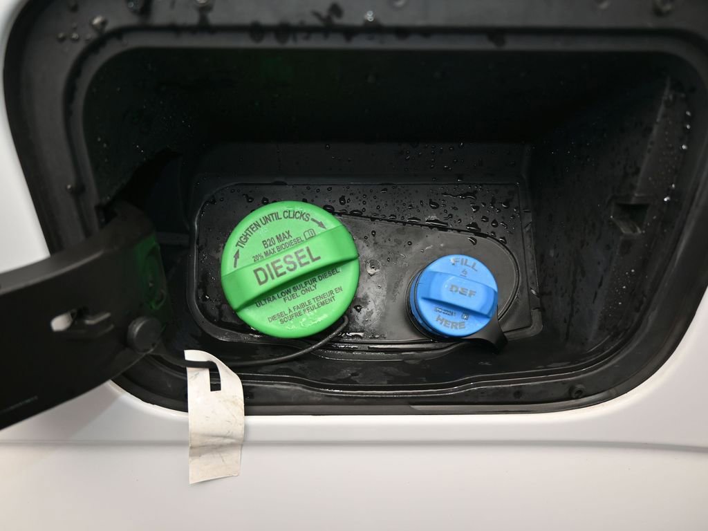 Used 2025 Ford F250 XLT image 35