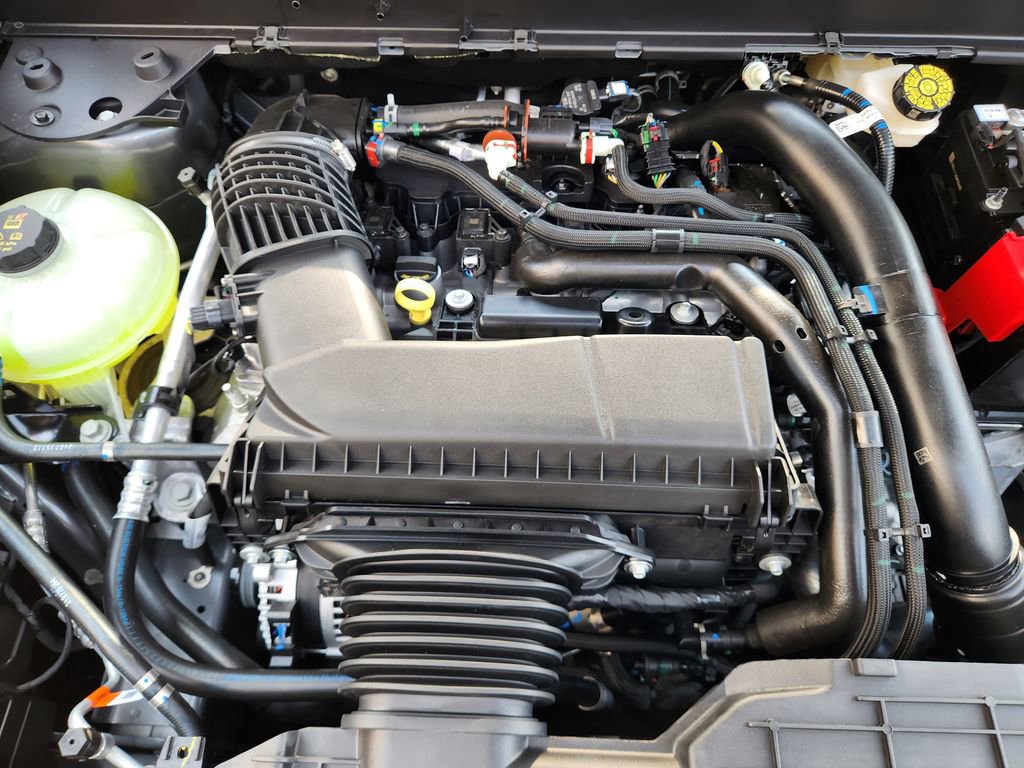 New 2025 Ford Maverick XLT w/ 4K Tow Package image 19