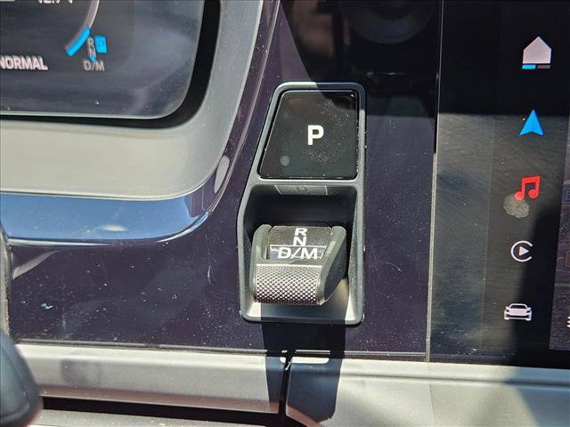 Used 2025 Porsche Panamera 4 AWD/4WD image 12