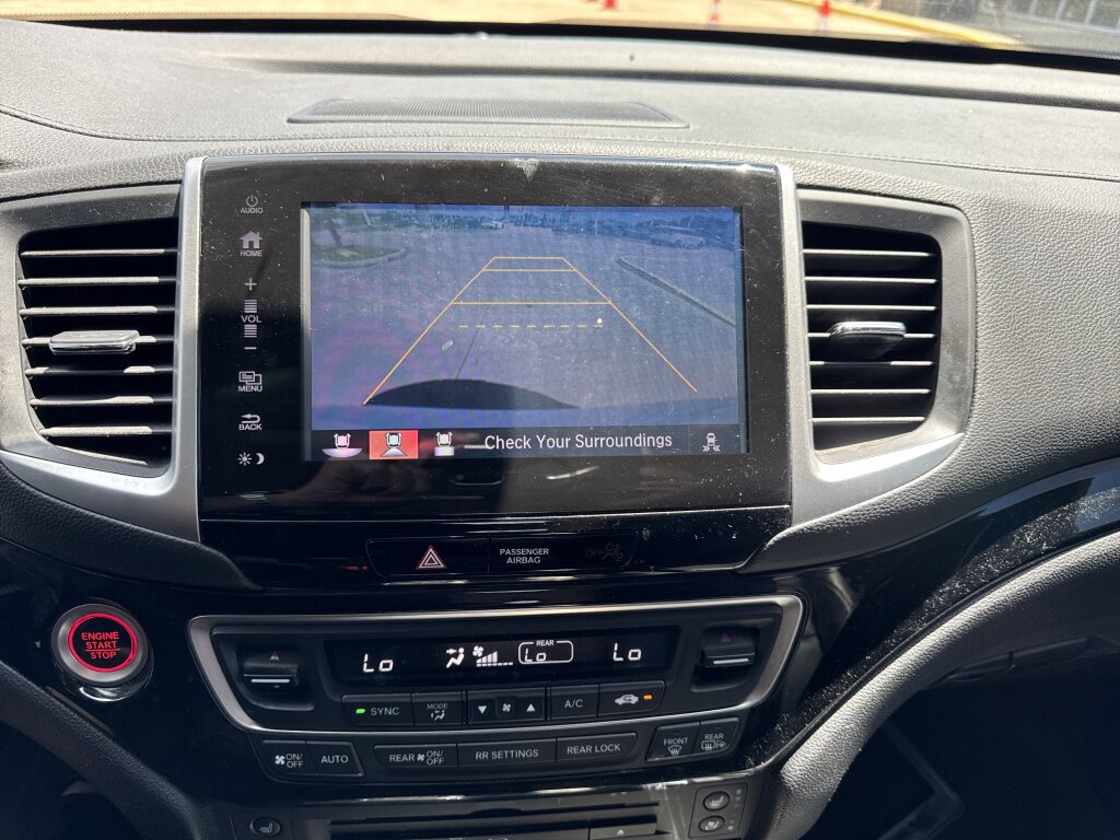 Used 2017 Honda Pilot Elite image 34