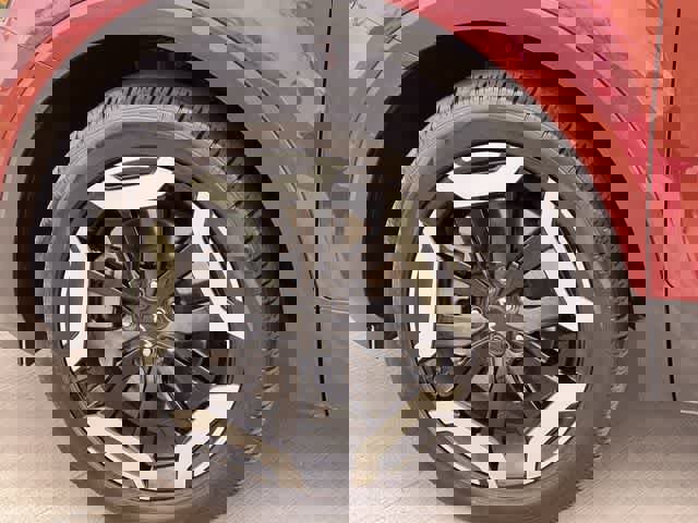 Used 2024 Kia Telluride S w/ S Sunroof Package image 9