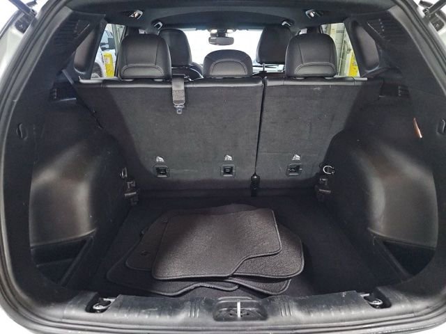 Used 2025 Jeep Compass Limited AWD/4WD image 16