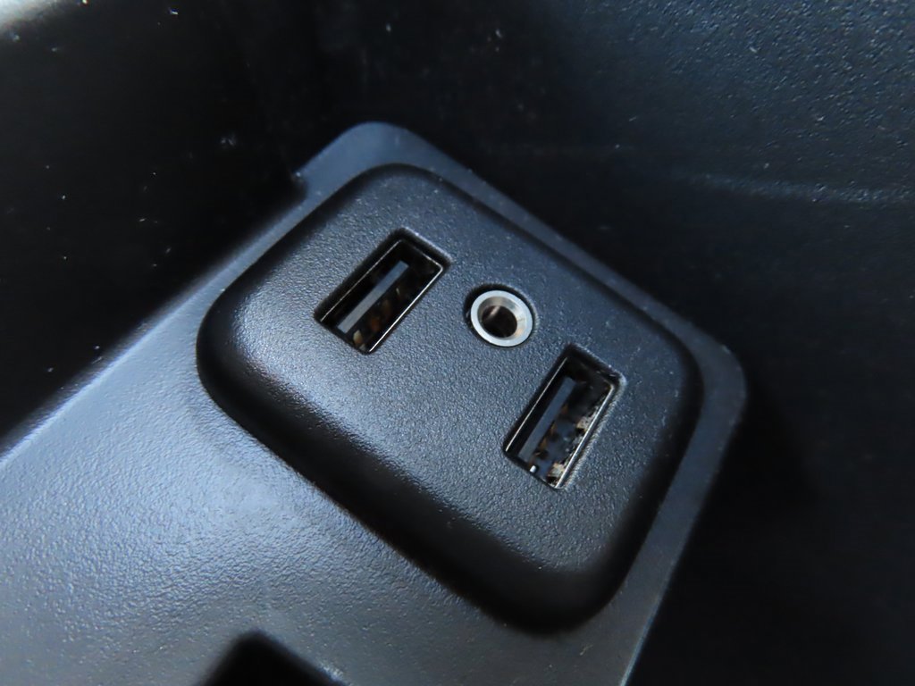 Certified 2017 GMC Yukon Denali image 11