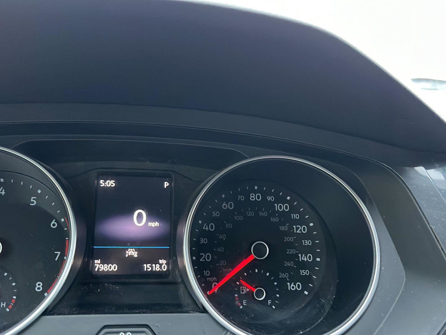 Used 2020 Volkswagen Tiguan S image 10