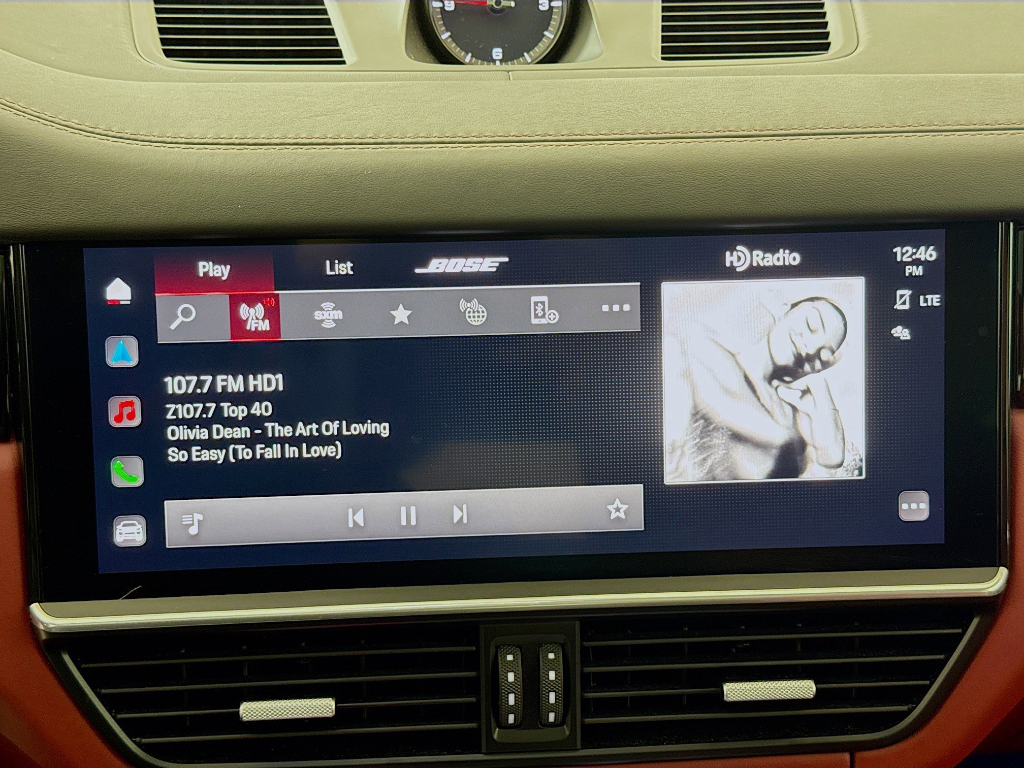 Used 2023 Porsche Cayenne Platinum Edition image 14