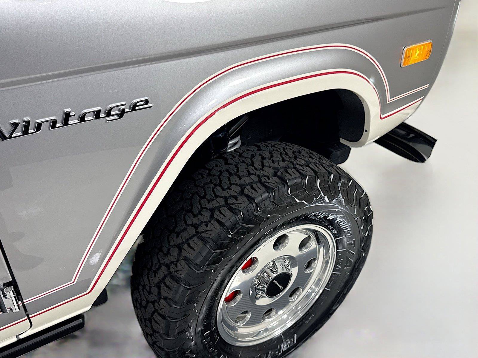 Used 2025 Ford Bronco Badlands AWD/4WD image 32
