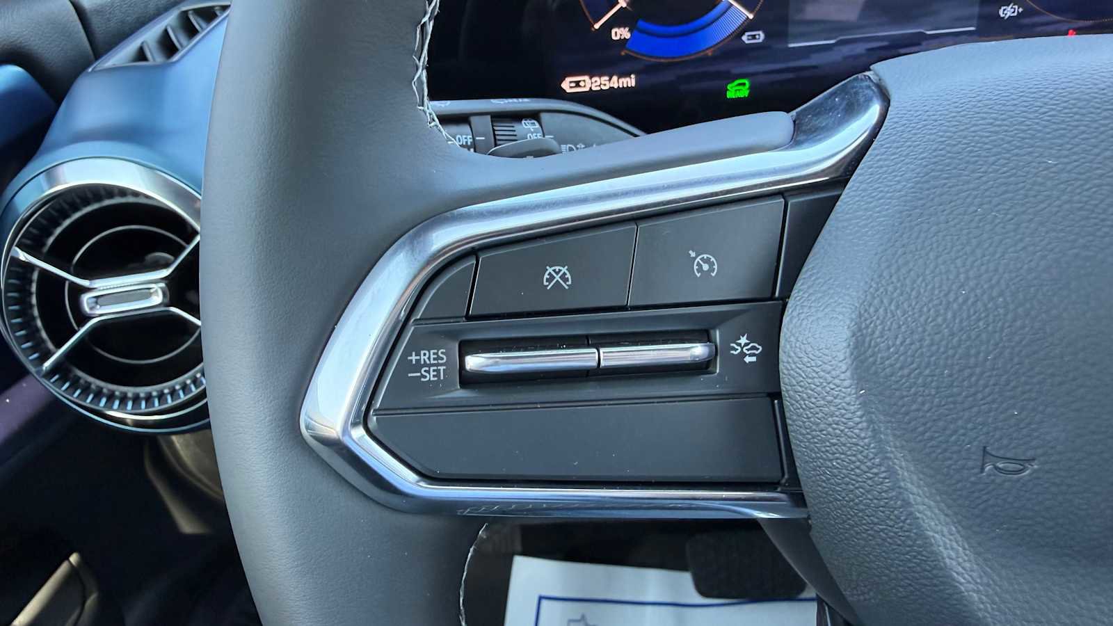 New 2026 Chevrolet Equinox EV LT AWD/4WD image 13