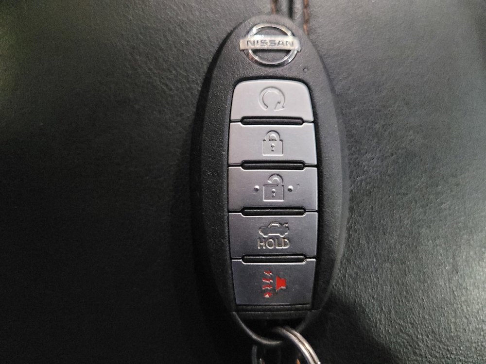 Used 2020 Nissan Sentra SR FWD image 32