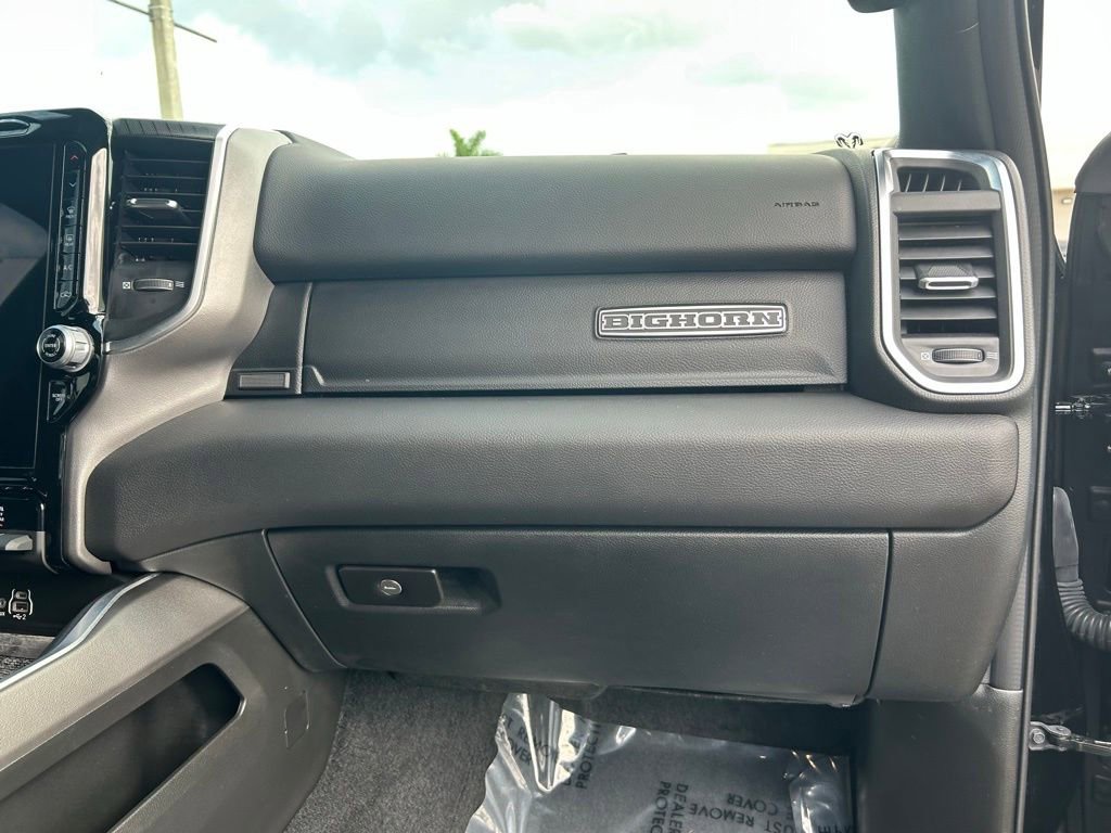 Used 2025 RAM 1500 Big Horn RWD image 24