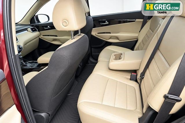 Used 2020 Kia Sorento EX FWD image 11