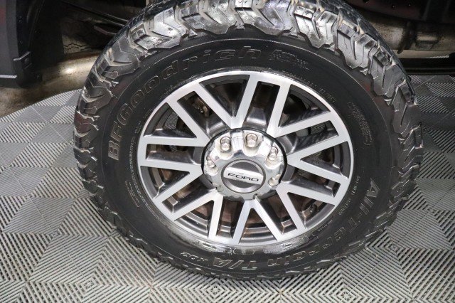 Used 2018 Ford F250 Lariat w/ Lariat Ultimate Package AWD/4WD image 89