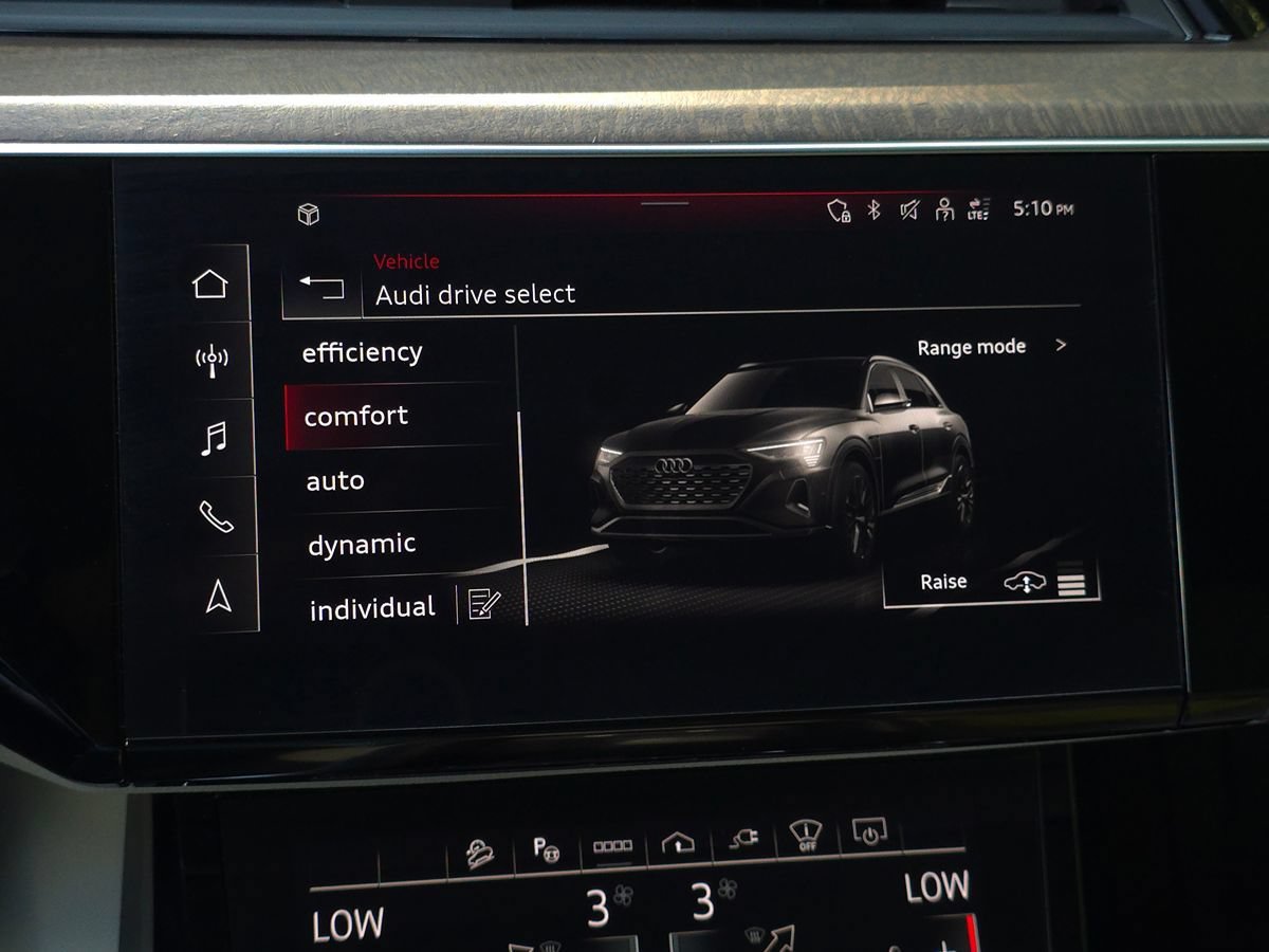 Used 2024 Audi Q8 e-tron Prestige w/ Prestige Package AWD/4WD image 45