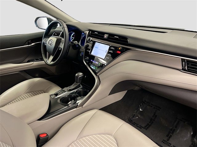 Used 2020 Toyota Camry SE image 28