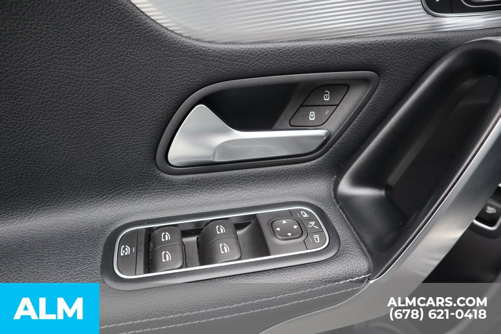 Used 2022 Mercedes-Benz A 220 image 11