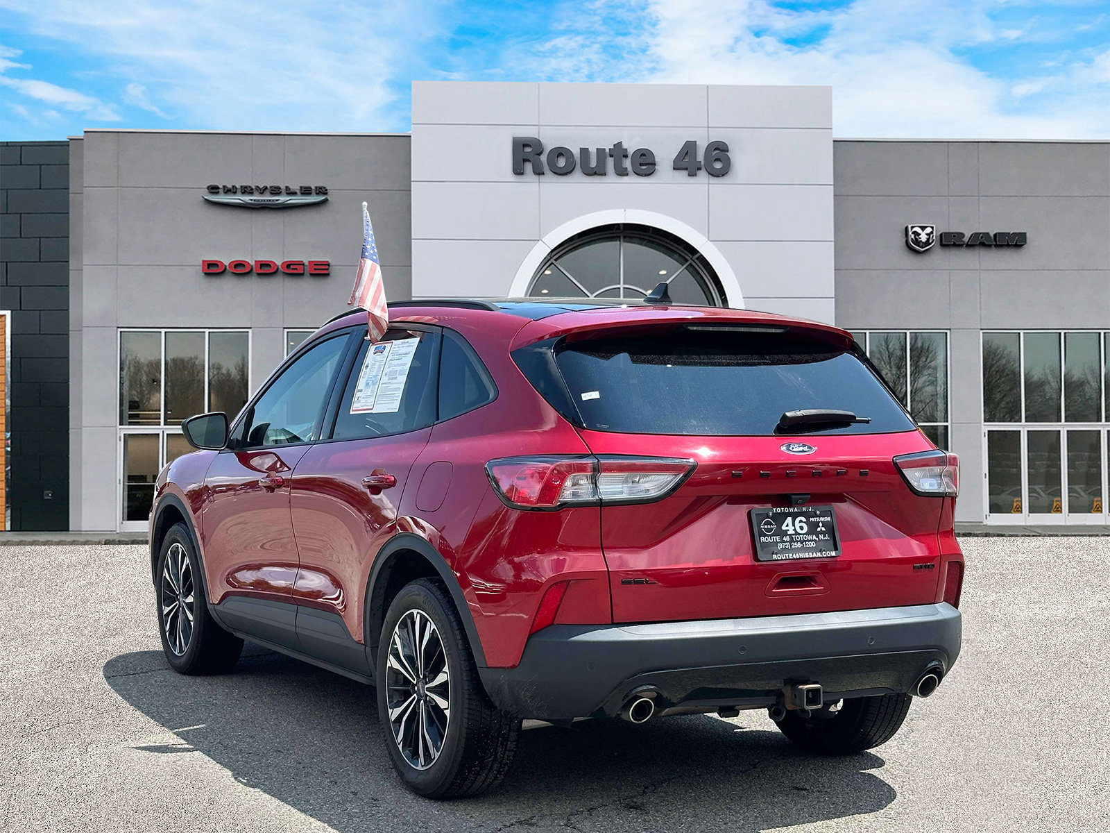 Used 2022 Ford Escape SEL w/ SEL Stealth AWD Package image 4