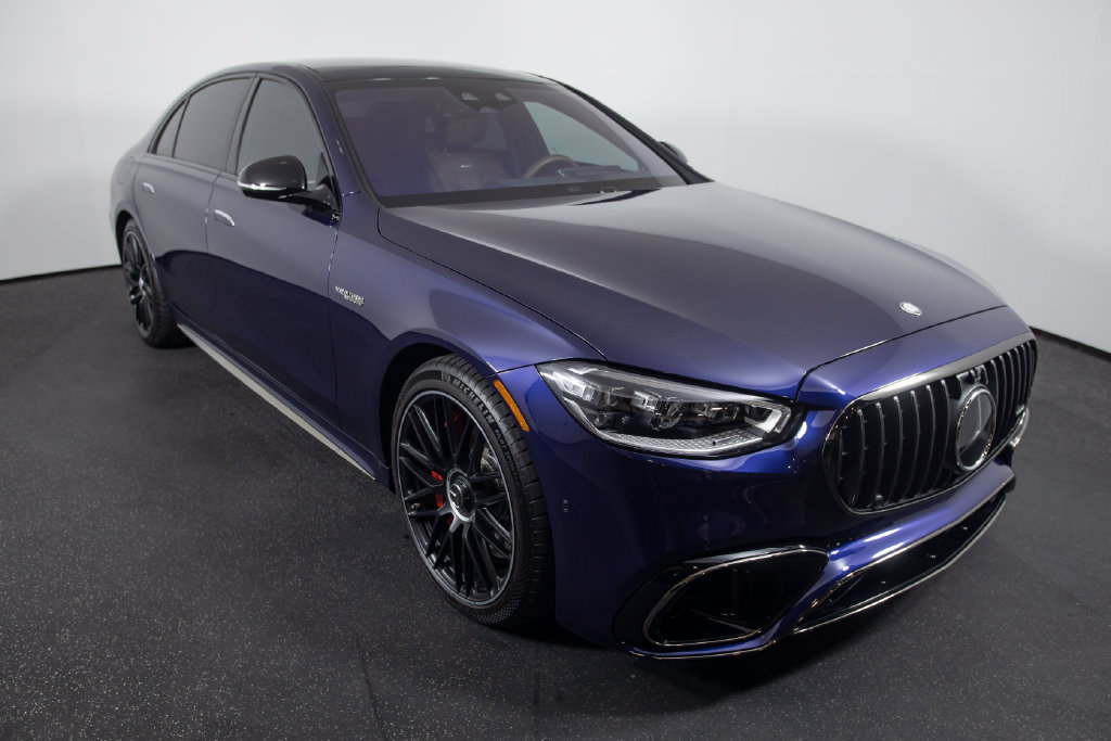 Used 2025 Mercedes-Benz S 63 AMG S image 25