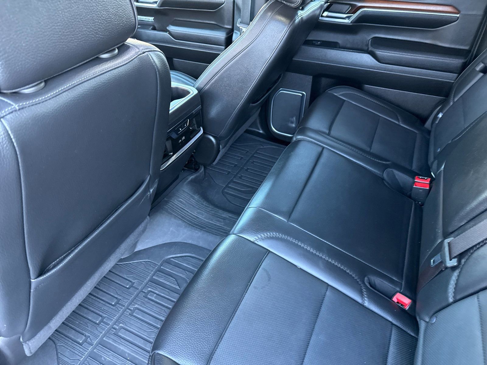 Used 2024 GMC Sierra 1500 Denali image 12