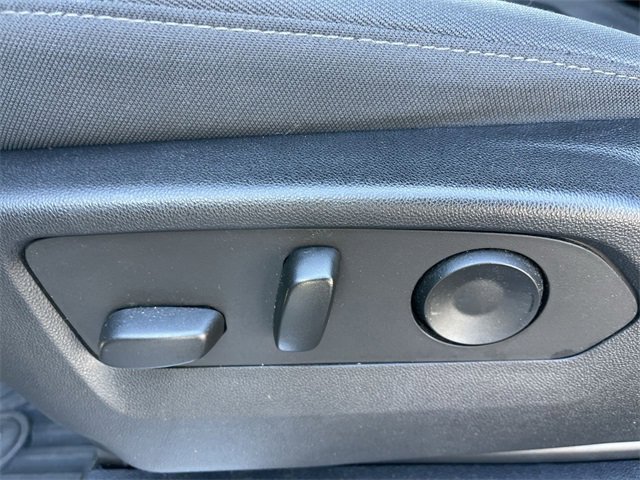 Used 2022 Chevrolet Silverado 1500 RST w/ Convenience Package II image 12