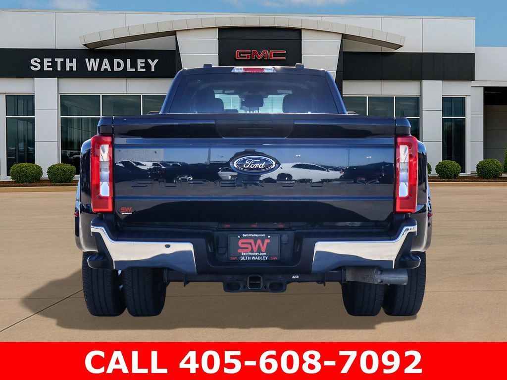 Used 2023 Ford F350 XLT AWD/4WD image 6